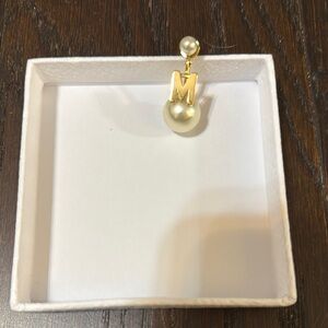 My ABCDior M Tribale Earring Gold